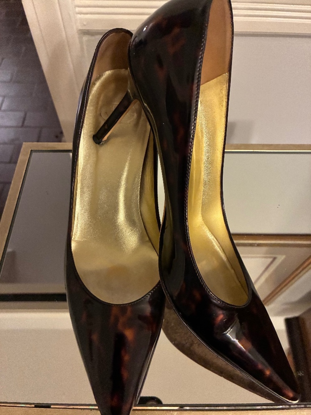Mary Norton Tortoise Pointed toe Heels size 37/6.5